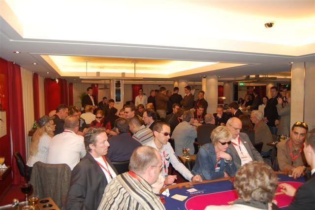 Deutsche Pokermeisterschaft 2007 - Der zweite Tag Deutsche Pokermeisterschaft 2007 - Der zweite Tag