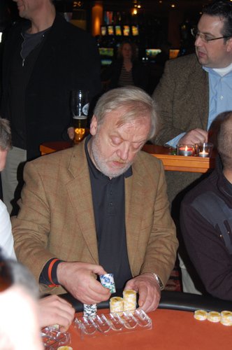 PokerOlymp.de Open live aus Schenefeld: 600 Euro No Limit Hold\'em PokerOlymp.de Open live aus Schenefeld: 600 Euro No Limit Hold\'em