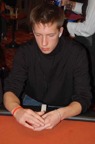 PokerOlymp.de Open 2 live aus Schenefeld: 800 Euro No Limit Hold\'em De PokerOlymp.de Open 2 live aus Schenefeld: 800 Euro No Limit Hold\'em De