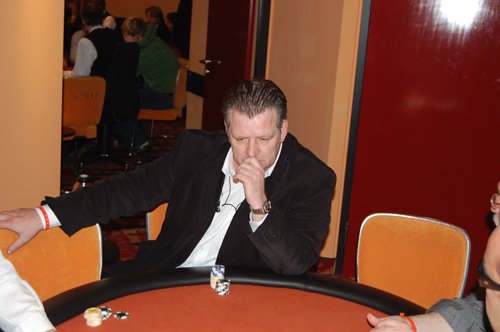 PokerOlymp.de Open 2 live aus Schenefeld: 800 Euro No Limit Hold\'em De PokerOlymp.de Open 2 live aus Schenefeld: 800 Euro No Limit Hold\'em De