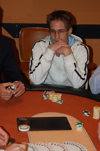 PokerOlymp.de Open 2 live aus Schenefeld: 800 Euro No Limit Hold\'em De PokerOlymp.de Open 2 live aus Schenefeld: 800 Euro No Limit Hold\'em De