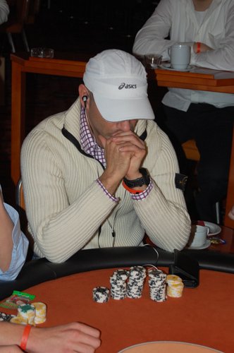 PokerOlymp.de Open 2 live aus Schenefeld: 1.500 Euro No Limit Hold\'em PokerOlymp.de Open 2 live aus Schenefeld: 1.500 Euro No Limit Hold\'em