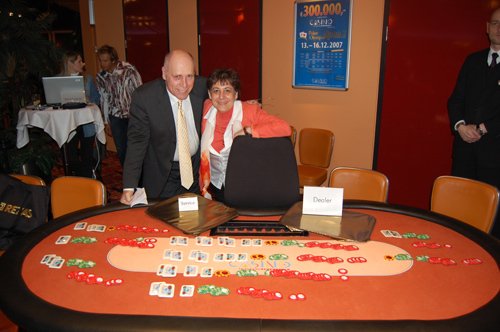 PokerOlymp.de Open 2 live aus Schenefeld: 1.500 Euro No Limit Hold\'em PokerOlymp.de Open 2 live aus Schenefeld: 1.500 Euro No Limit Hold\'em