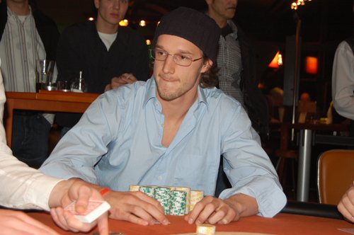 PokerOlymp.de Open 2 live aus Schenefeld: 1.500 Euro No Limit Hold\'em PokerOlymp.de Open 2 live aus Schenefeld: 1.500 Euro No Limit Hold\'em