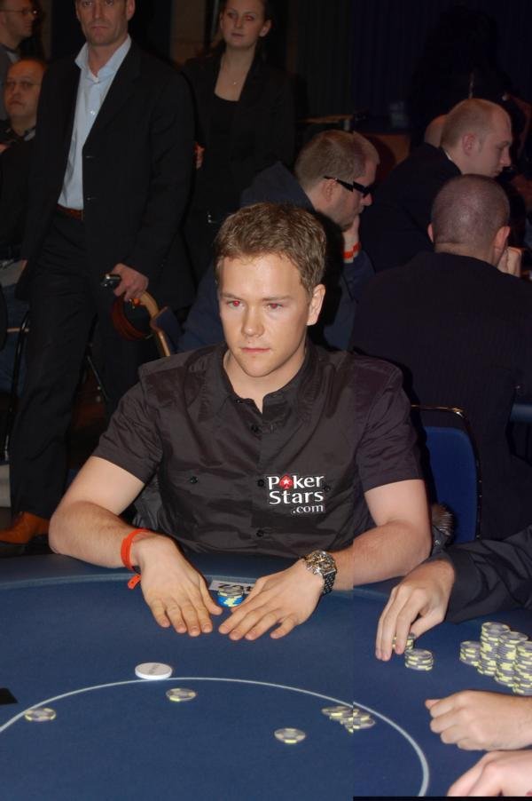 EPT Dortmund Live: Tag 2 im Casino Hohensyburg EPT Dortmund Live: Tag 2 im Casino Hohensyburg