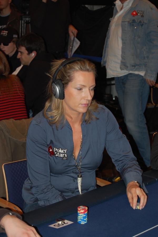 EPT Dortmund Live: Tag 2 im Casino Hohensyburg EPT Dortmund Live: Tag 2 im Casino Hohensyburg