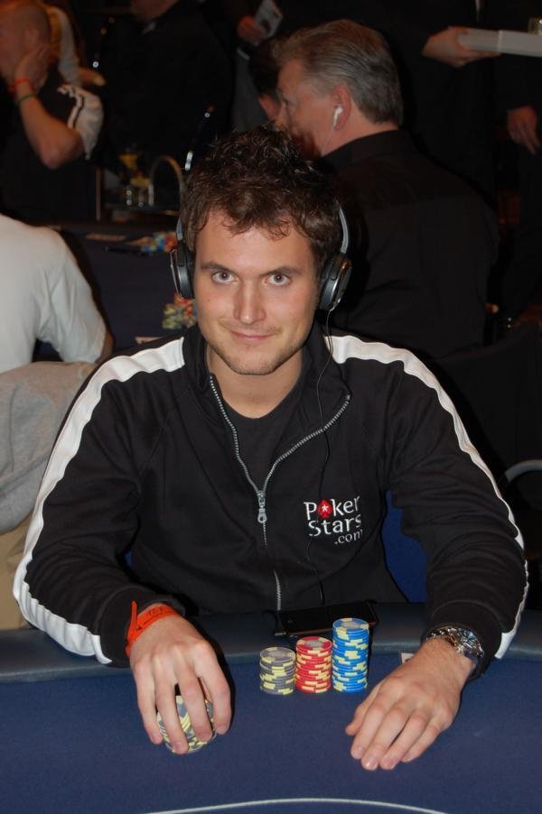 EPT Dortmund Live: Tag 2 im Casino Hohensyburg EPT Dortmund Live: Tag 2 im Casino Hohensyburg