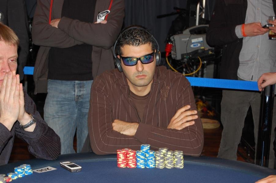 EPT Dortmund Live: Tag 2 im Casino Hohensyburg EPT Dortmund Live: Tag 2 im Casino Hohensyburg