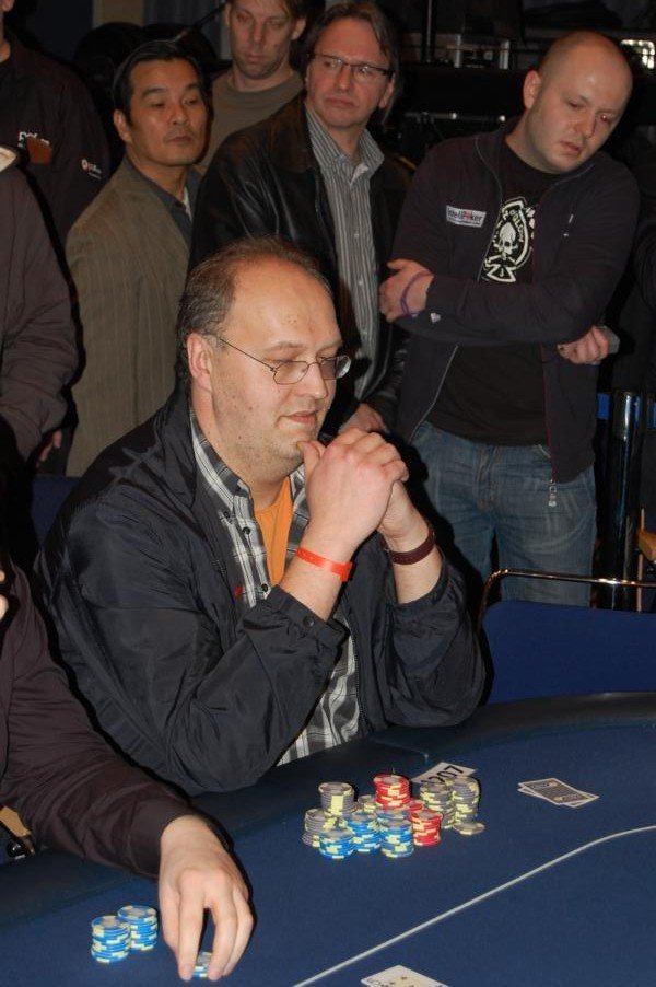 EPT Dortmund Live: Tag 2 im Casino Hohensyburg EPT Dortmund Live: Tag 2 im Casino Hohensyburg