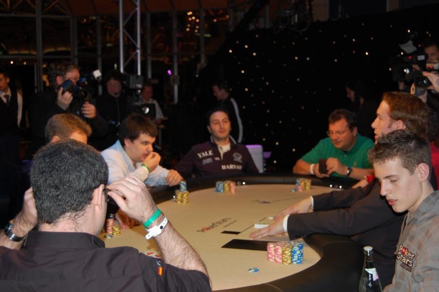 EPT Dortmund Live: Finale im Casino Hohensyburg EPT Dortmund Live: Finale im Casino Hohensyburg