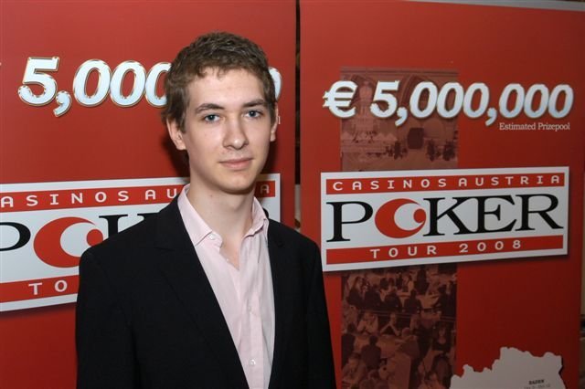 CAPT Salzburg Live: € 2.000 No Limit Hold\'em Main Event Tag 1 CAPT Salzburg Live: € 2.000 No Limit Hold\'em Main Event Tag 1