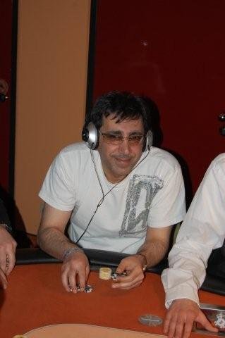 PokerOlymp.de Open Live aus Schenefeld: 800 Euro No Limit Hold\'em Tag PokerOlymp.de Open Live aus Schenefeld: 800 Euro No Limit Hold\'em Tag