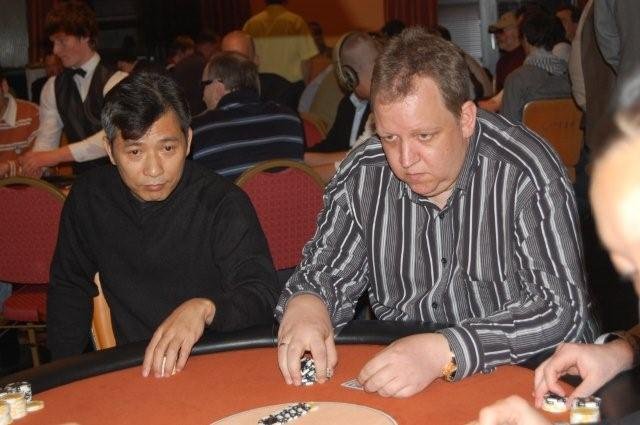PokerOlymp.de Open Live aus Schenefeld: 800 Euro No Limit Hold\'em Tag PokerOlymp.de Open Live aus Schenefeld: 800 Euro No Limit Hold\'em Tag