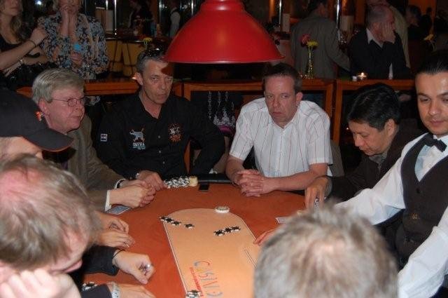 PokerOlymp.de Open Live aus Schenefeld: 800 Euro No Limit Hold\'em Tag PokerOlymp.de Open Live aus Schenefeld: 800 Euro No Limit Hold\'em Tag