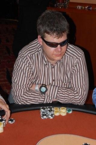 PokerOlymp.de Open Live aus Schenefeld: 800 Euro No Limit Hold\'em Tag PokerOlymp.de Open Live aus Schenefeld: 800 Euro No Limit Hold\'em Tag
