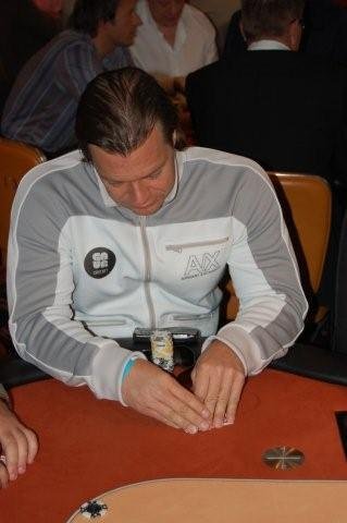PokerOlymp.de Open Live aus Schenefeld: 1500 Euro No Limit Hold\'em Tag PokerOlymp.de Open Live aus Schenefeld: 1500 Euro No Limit Hold\'em Tag