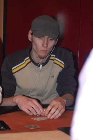 PokerOlymp.de Open Live aus Schenefeld: 1500 Euro No Limit Hold\'em Tag PokerOlymp.de Open Live aus Schenefeld: 1500 Euro No Limit Hold\'em Tag