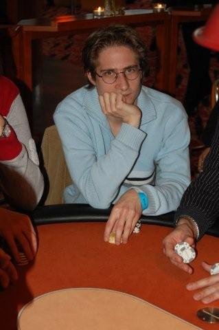 PokerOlymp.de Open Live aus Schenefeld: 1500 Euro No Limit Hold\'em Tag PokerOlymp.de Open Live aus Schenefeld: 1500 Euro No Limit Hold\'em Tag