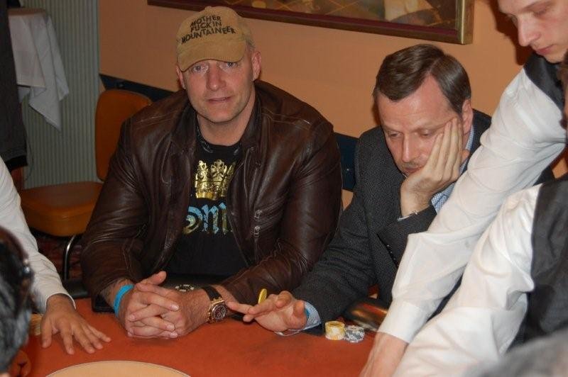 PokerOlymp.de Open Live aus Schenefeld: 1500 Euro No Limit Hold\'em Tag PokerOlymp.de Open Live aus Schenefeld: 1500 Euro No Limit Hold\'em Tag