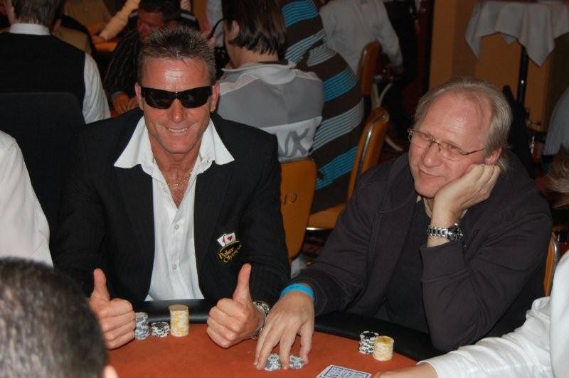 PokerOlymp.de Open Live aus Schenefeld: 1500 Euro No Limit Hold\'em Tag PokerOlymp.de Open Live aus Schenefeld: 1500 Euro No Limit Hold\'em Tag
