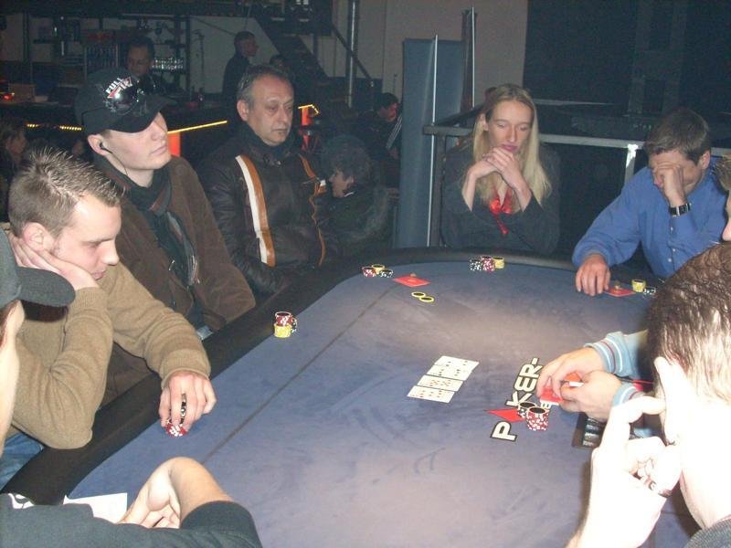 EPT-Supersatellite von Poker-Meeting in Menden EPT-Supersatellite von Poker-Meeting in Menden