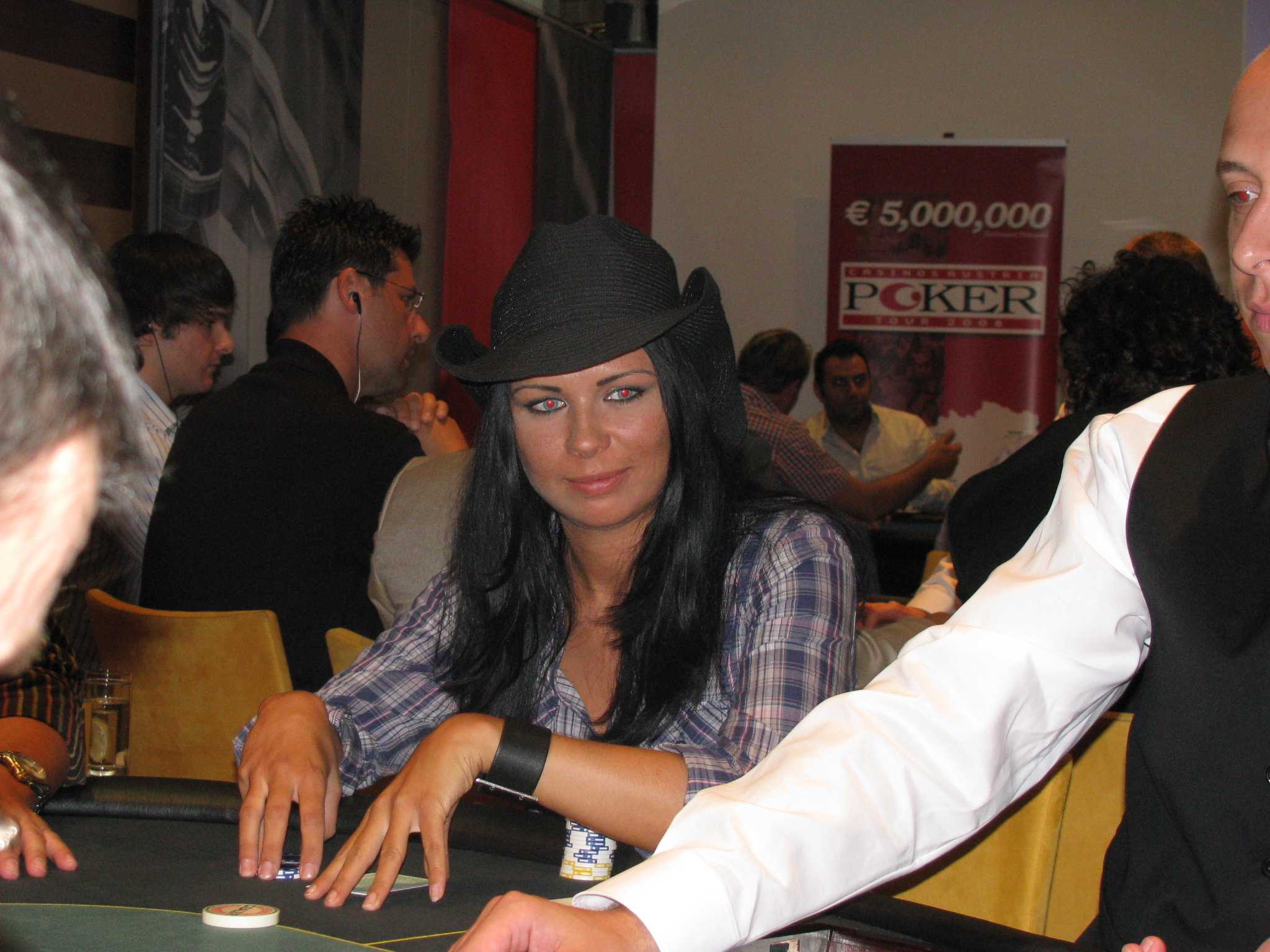CAPT Graz Live: Main Event No Limit Hold\'em Tag 1 CAPT Graz Live: Main Event No Limit Hold\'em Tag 1