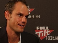 Allen Cunningham: “Ich kann mirPoker ohne Geld nicht vorstellen.” mec_salzburg_2009_interview_allen_cunningham_closepu_2