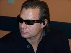 Krause mit Bobby G’s Wunderbrille krause_mit_bobbyg_brille