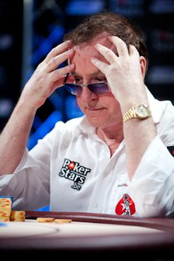 Pierre Neuville mit ErmüdungserscheinungenQuelle: pokerstarsblog.com pierre_neuville