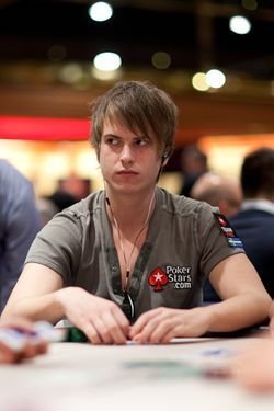 Viktor Blom Viktor Blom
