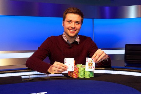 Yevgeniy Timoshenko im Glück, Quelle: partypoker.com Timoshenko_pic