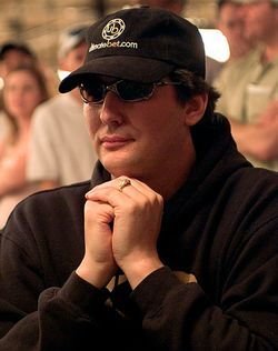 Phil Hellmuth auf Platz 2 Phil Hellmuth