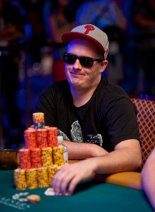 Paul Volpe ist Chipleader Paul Volpe ist Chipleader