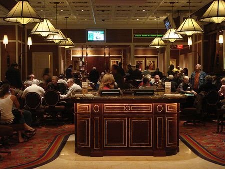 Der Eingang zum exklusiven Pokerraum des Wynn Wynn