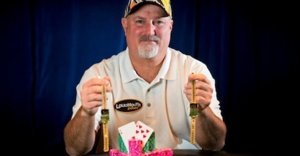 Tom Schneider gewinnt noch ein Bracelet Tom Schneider gewinnt noch ein Bracelet