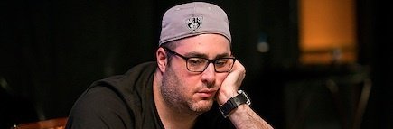 Jared Jaffe: Ein scheinbar gelangweilter Chipleader im Mixed-Max Jared Jaffe