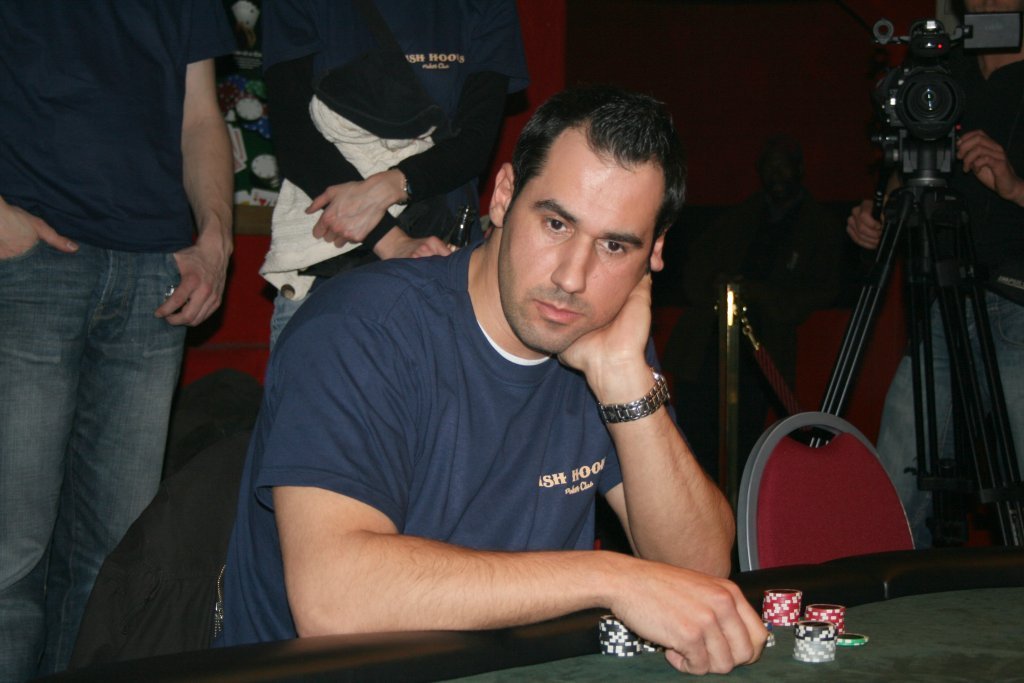 Fishhooks und die WSOP-Qualifikation Fishhooks und die WSOP-Qualifikation