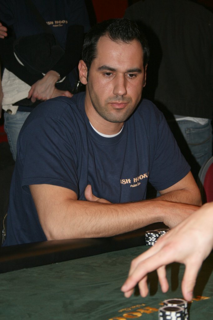 Fishhooks und die WSOP-Qualifikation Fishhooks und die WSOP-Qualifikation