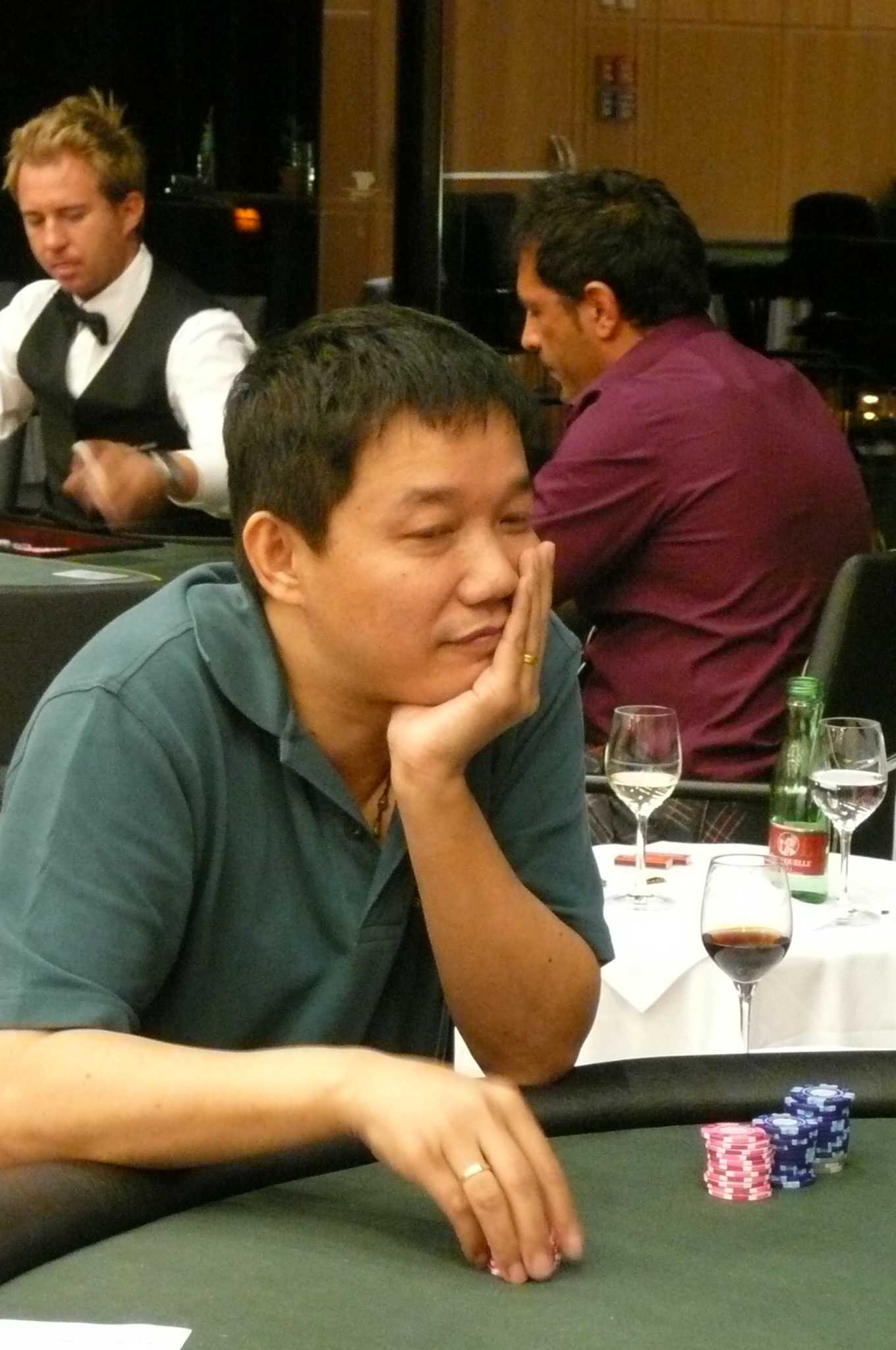 Casino Velden: 7 Card Stud Split € 300 Casino Velden: 7 Card Stud Split € 300