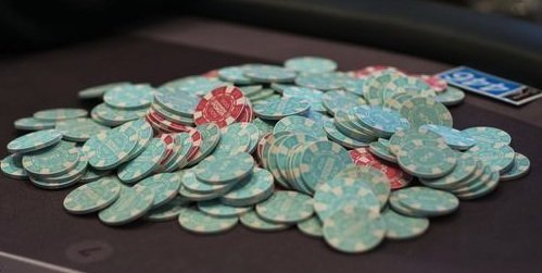 Chips und das Prinzip "Gottvertrauen" Chips beim Poker