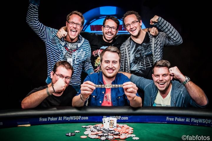 Da ist die Freude bei Dietrich Fast groß Dietrich Fast Bracelet WSOP Europe 2015