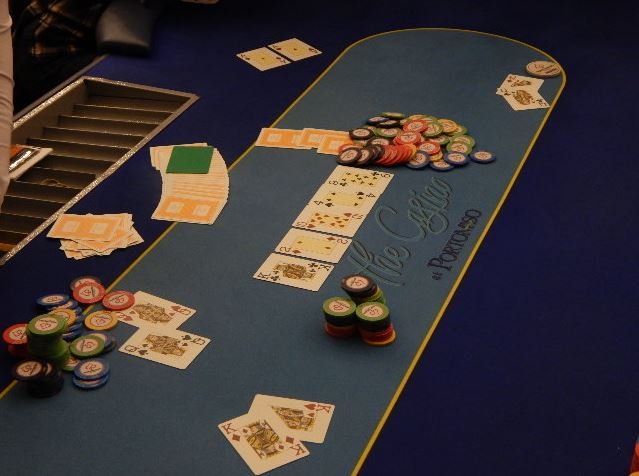 Harrscher Bad Beat QQ vs QQ vs KK vs AA Harrscher Bad Beat QQ vs QQ vs KK vs AA