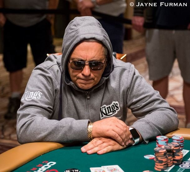 Ivo Donev - Pech gegen einen Zweiouter IvoDonevWSOP2017PPC