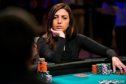 Kelly Minkin war die 'Last woman standing' Kelly Minkin war die 'Last woman standing'