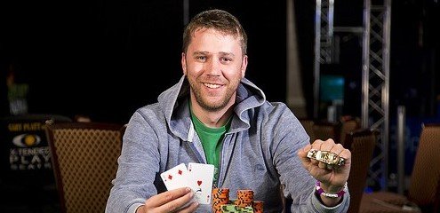 Kevin MacPhee noch dabei Kevin MacPhee WSOP 2015