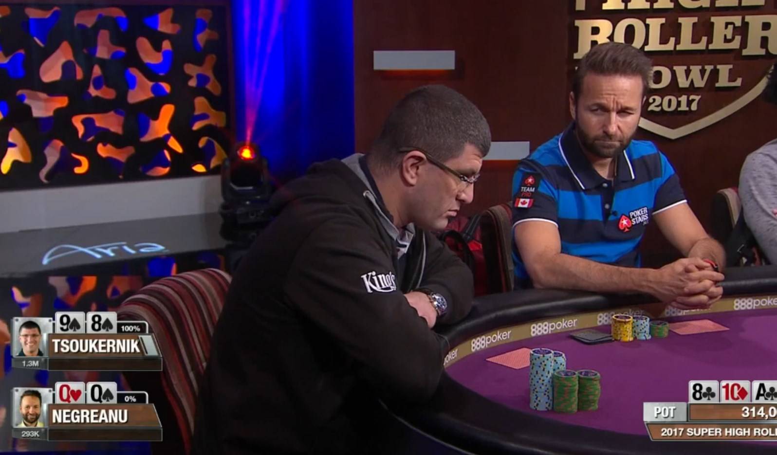 Nur ein kurzes Tête-à-Tête zwischen Leon Tsoukernik vs Daniel Negreanu SHRB 2017 01