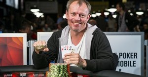 Vasili Firsau WSOP 2015 Vasili Firsau WSOP 2015
