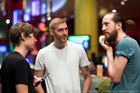 Kein Deal zu dritt holz loeser odwyer discuss