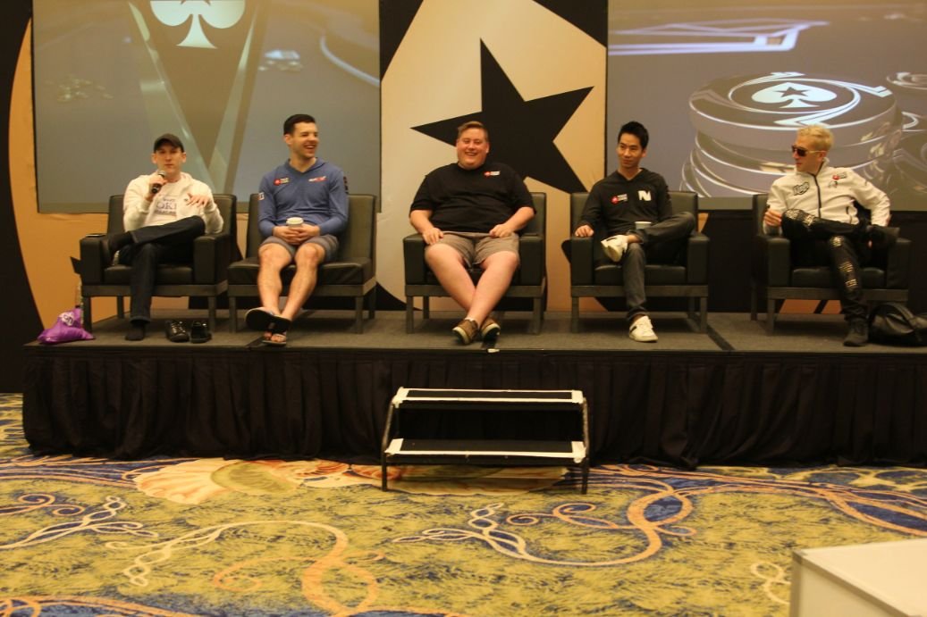 the twitchers panel (2)